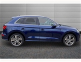 Audi Q5 Image 6