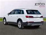 Audi Q7 Image 3