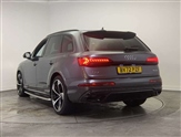 Audi Q7 Image 3
