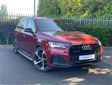 Audi Q7 Image 1