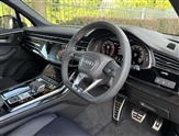 Audi Q7 Image 6