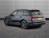 Audi Q7 Image 2