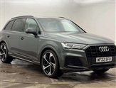 Audi Q7 Image 1