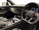Audi Q7 Image 5