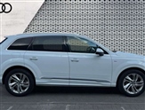 Audi Q7 Image 4