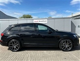 Audi Q7 Image 4