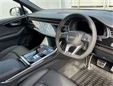Audi Q7 Image 6