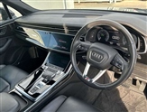 Audi Q7 Image 6
