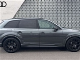 Audi Q7 Image 4