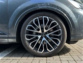 Audi Q7 Image 5