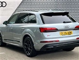 Audi Q7 Image 3