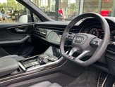 Audi Q7 Image 6