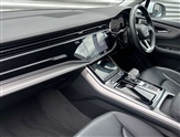 Audi Q7 Image 3