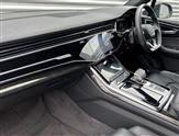 Audi Q7 Image 3