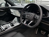 Audi Q7 Image 6