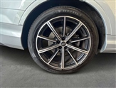 Audi Q7 Image 6