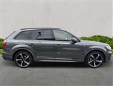 Audi Q7 Image 3