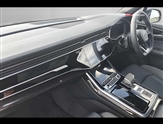 Audi Q7 Image 2
