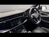 Audi Q7 Image 2