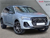Audi Q7 Image 1