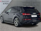 Audi Q7 Image 3