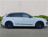 Audi Q7 Image 3