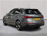 Audi Q7 Image 2