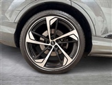 Audi Q7 Image 6