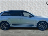 Audi Q7 Image 4
