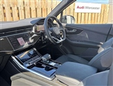 Audi Q7 Image 2