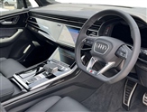 Audi Q7 Image 6