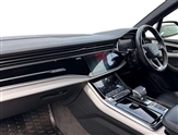 Audi Q7 Image 2