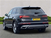 Audi Q7 Image 2