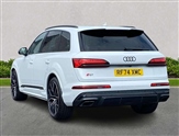 Audi Q7 Image 2