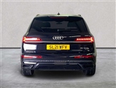 Audi Q7 Image 4