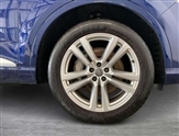 Audi Q7 Image 6
