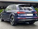 Audi Q7 Image 2