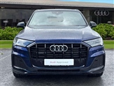 Audi Q7 Image 6