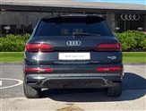 Audi Q7 Image 4