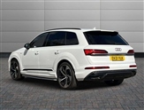 Audi Q7 Image 2