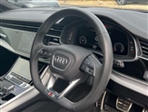 Audi Q7 Image 6