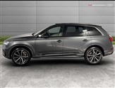 Audi Q7 Image 6