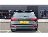 Audi Q7 Image 6