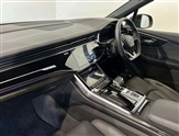 Audi Q7 Image 3