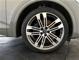 Audi Q7 Image 6