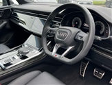 Audi Q7 Image 6
