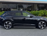 Audi Q7 Image 3