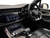 Audi Q7 Image 2