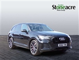 Audi Q7 Image 1