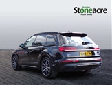 Audi Q7 Image 5